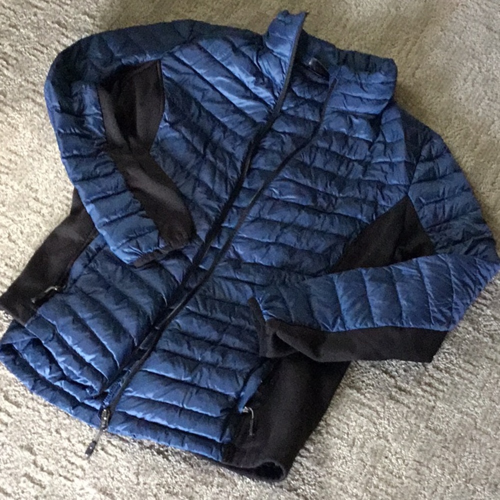32 degrees down filled light weight jacket size XL